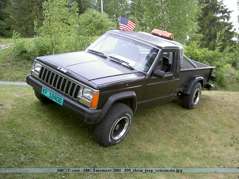 099_show_jeep_comanche.jpg