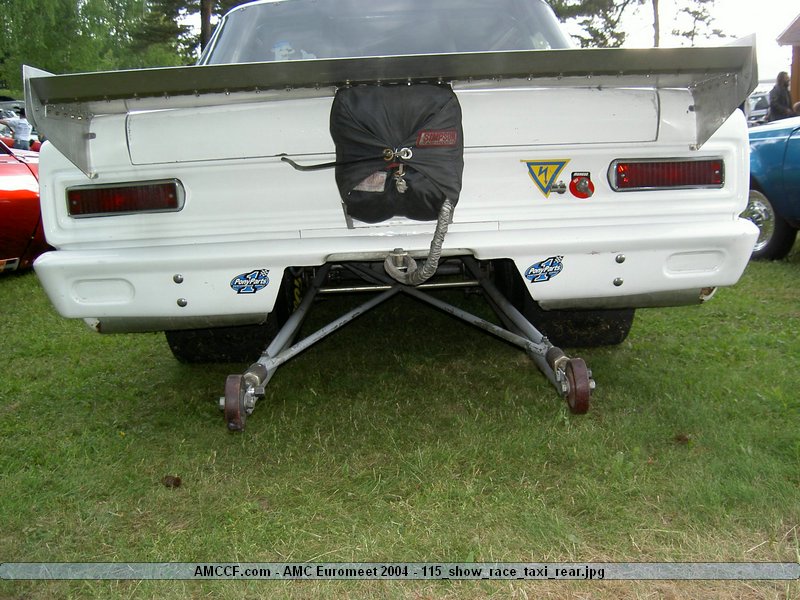 115_show_race_taxi_rear.jpg