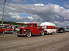 PickNick05_Ford_Rod_pick-up_camper.JPG